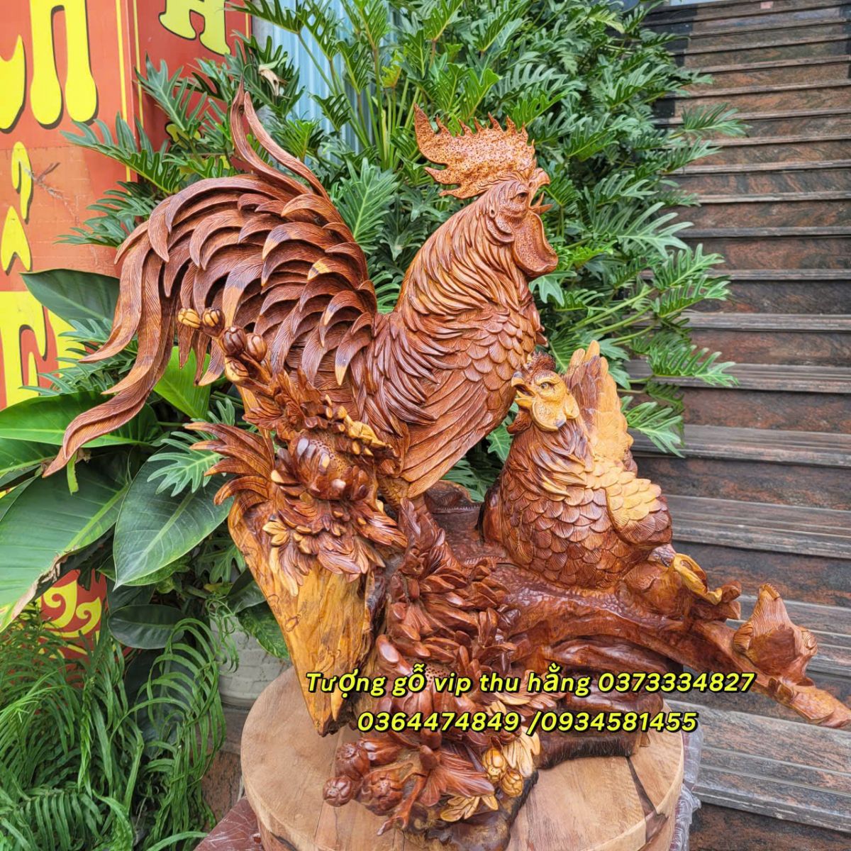 tượng gia đình gà gỗ hương ta